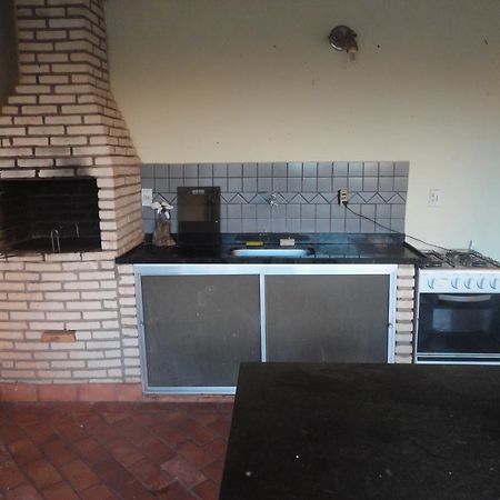 Hostel Casa Amarela Campo Grande  Extérieur photo