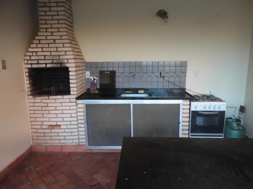 Hostel Casa Amarela Campo Grande  Extérieur photo